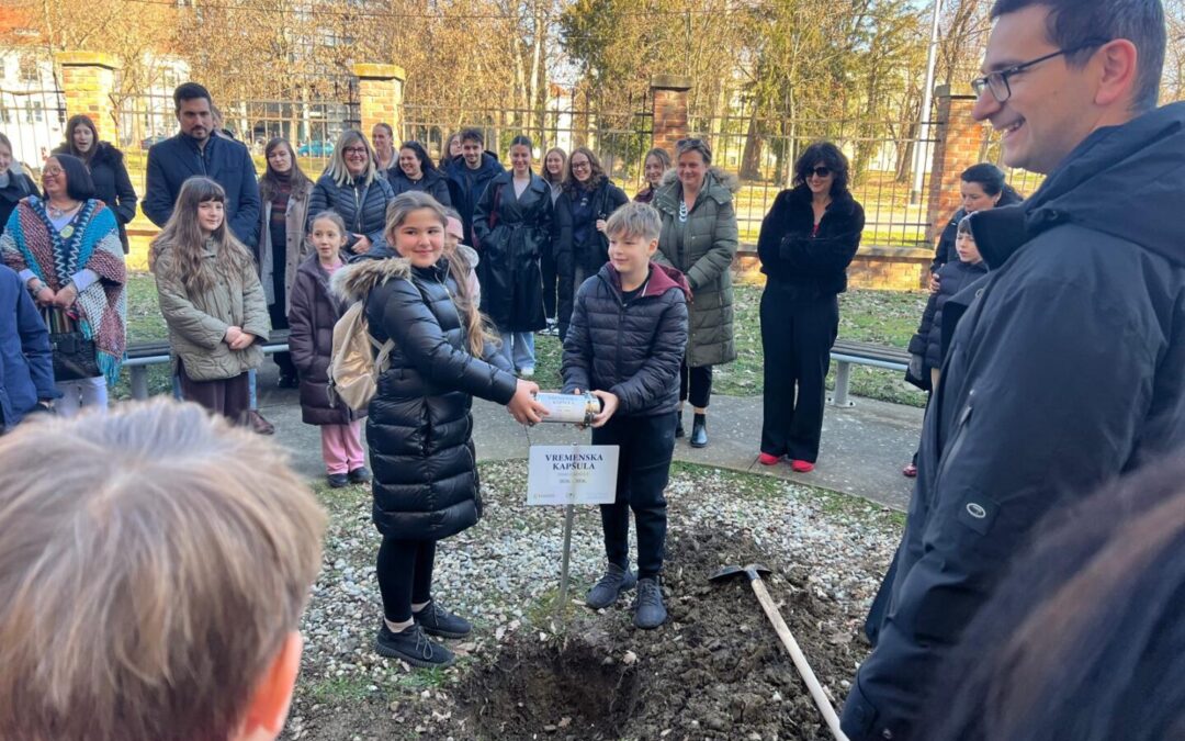 Učenici 3. a razreda sudjelovali na 2. Osječkim danima digitalnih transformacija OSnova